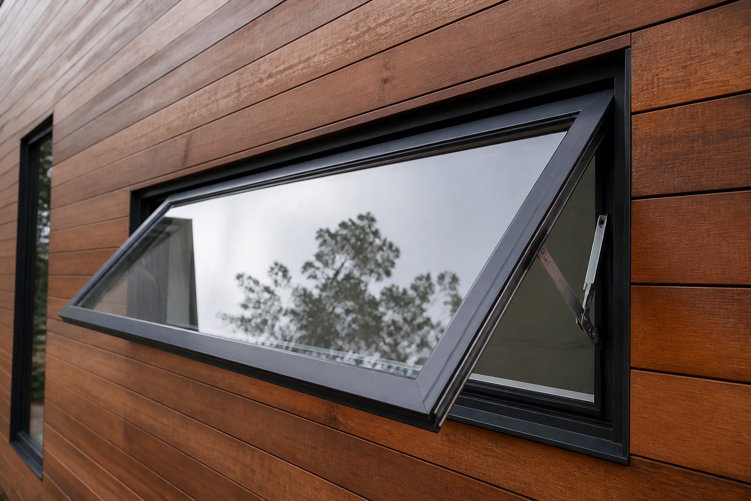 VLX 80 Awning Window in Los Angeles, CA | Westlight Windows Los Angeles - detail 6